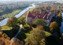 Marvellous Latvian Palaces and Castles by helicopter flight‏